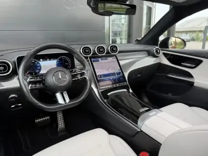 Photo 27 Mercedes Classe GLC 300 e Hybrid EQ 4MATIC AMG Line