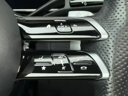 Photo 26 Mercedes Classe GLC 300 e Hybrid EQ 4MATIC AMG Line