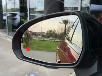 Photo 18 Mercedes Classe GLC 300 e Hybrid EQ 4MATIC AMG Line