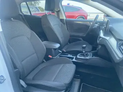 Photo 56 Ford Focus SW 1.0 EcoBoost mHEV 125ch Titanium X Business