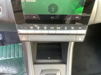 Photo 15 Renault Captur Nouveau E-Tech full hybrid 160 ch Techno