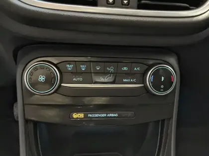 Photo 34 Ford Puma Gén. II Ph1 Titanium 5