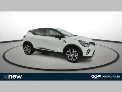 Photo 6 Renault Captur E-Tech 145 - 21 R.S. Line