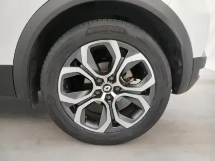 Photo 16 Renault Captur E-Tech 145 - 21 R.S. Line