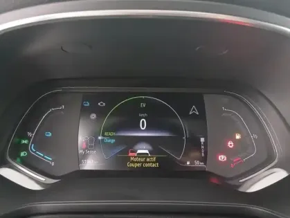 Photo 24 Renault Captur E-Tech 145 - 21 R.S. Line