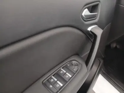 Photo 28 Renault Captur E-Tech 145 - 21 R.S. Line