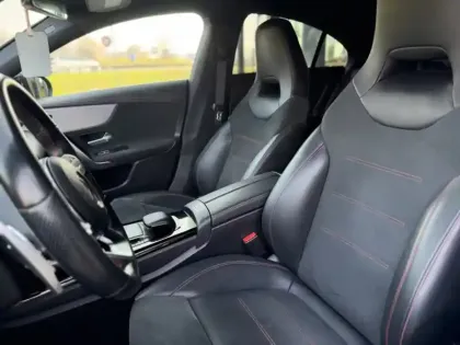 Photo 14 Mercedes CLA Coupe 200d 150ch AMG Line 8G-DCT