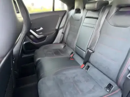 Photo 13 Mercedes CLA Coupe 200d 150ch AMG Line 8G-DCT