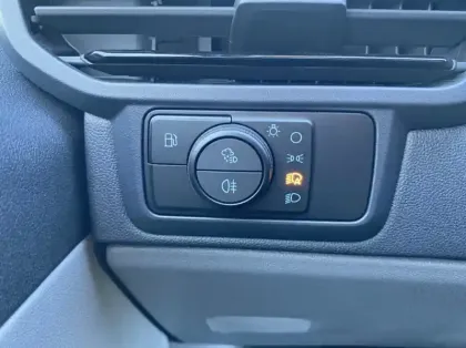 Photo 18 Ford Custom Gén. II Ph1 Sport 1