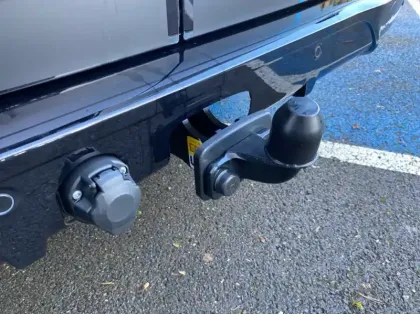 Photo 27 Ford Custom Gén. II Ph1 Sport 1