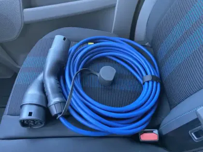 Photo 21 Ford Custom Gén. II Ph1 Sport 1