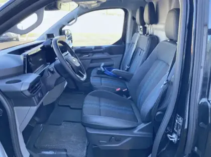 Photo 9 Ford Custom Gén. II Ph1 Sport 1