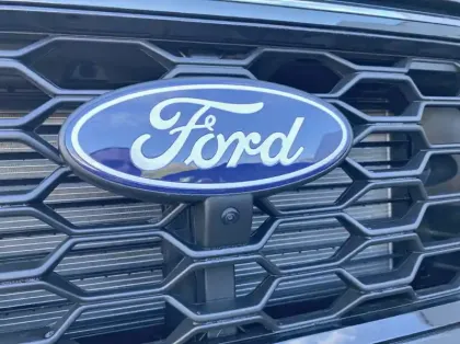 Photo 24 Ford Custom Gén. II Ph1 Sport 1