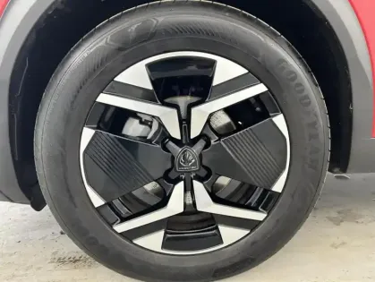 Photo 21 Peugeot 2008 1.2 PureTech 100ch Allure