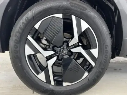 Photo 19 Peugeot 2008 1.2 PureTech 100ch Allure