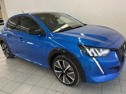 Photo 7 Peugeot 208  e- 136ch GT