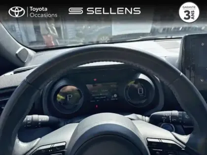 Photo 12 Toyota Yaris  Cross 116h Design MY22