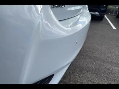 Photo 12 Toyota Yaris  100h France Business 5p RC18