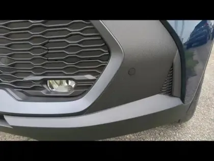 Photo 10 Toyota C-HR  2.0 Hybride Rechargeable 225ch Design NG23