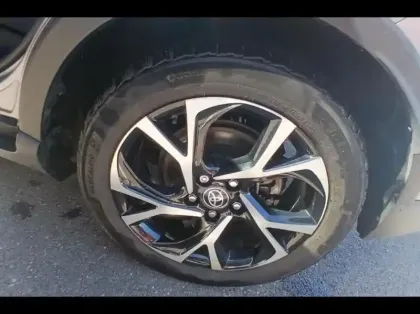 Photo 11 Toyota C-HR  122h Edition 2WD E-CVT RC18