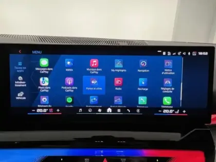 Photo 12 BMW Serie 5 M5 Touring 4.4 V8 PHEV 727ch