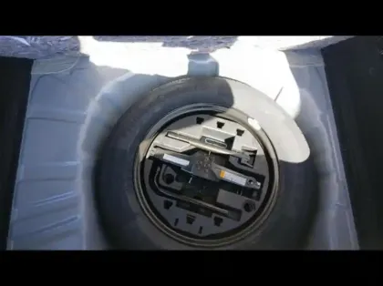 Photo 10 Renault Clio Gén. V (BJA) Ph2 Evolution 5