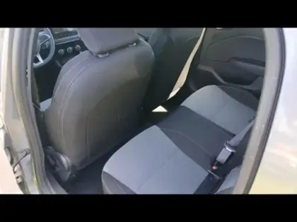 Photo 11 Renault Clio Gén. V (BJA) Ph2 Evolution 5