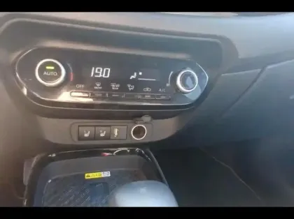 Photo 14 Toyota Aygo  X 1.0 VVT-i 72ch Air Limited S-CVT