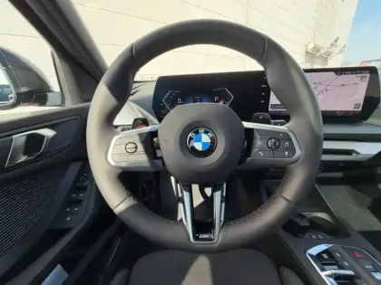 Photo 9 BMW Serie 1 Série 1 120A 170ch M Sport DKG7