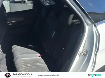 Photo 9 Peugeot 3008  1.5 BlueHDi 130ch S&S GT