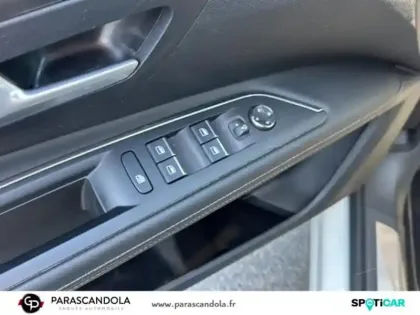 Photo 11 Peugeot 3008  1.5 BlueHDi 130ch S&S GT
