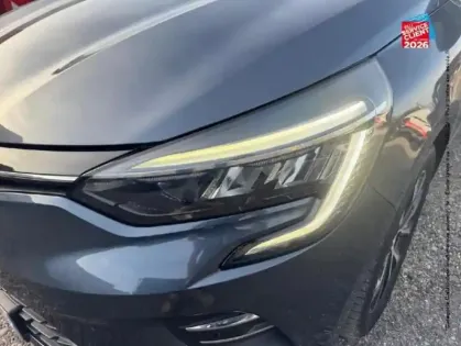 Photo 27 Renault Clio  1.6 E-Tech hybride 140ch Intens -21N