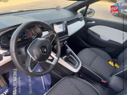 Photo 29 Renault Clio  1.6 E-Tech hybride 140ch Intens -21N