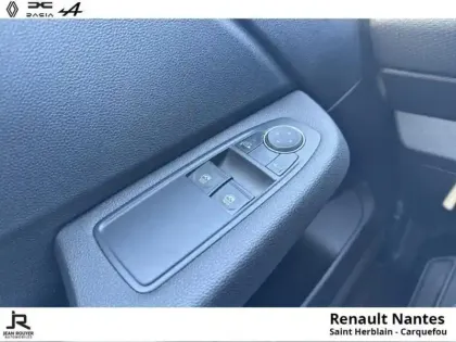 Photo 8 Renault Clio Gén. V (BJA) Ph1 Business 5