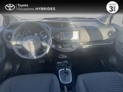 Photo 7 Toyota Yaris  100h Dynamic 5p RC19