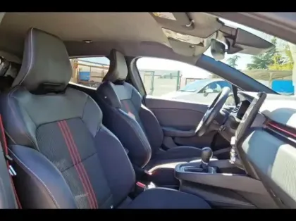 Photo 9 Renault Clio Gén. V (BJA) Ph1 NG RS Line 5