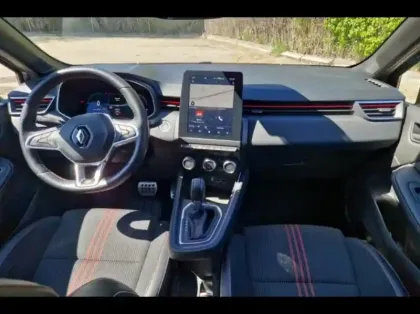 Photo 8 Renault Clio Gén. V (BJA) Ph1 NG RS Line 5