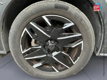 Photo 9 Peugeot 5008  Hybrid 145ch Allure e-DCS6