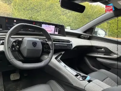 Photo 14 Peugeot 5008  Hybrid 145ch Allure e-DCS6