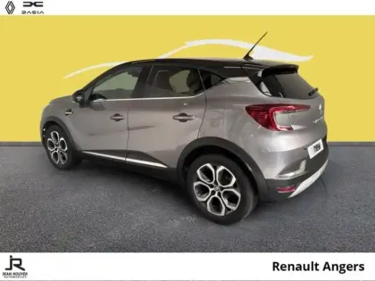 Photo 10 Renault Captur  1.6 E-Tech hybride 145ch Intens -21