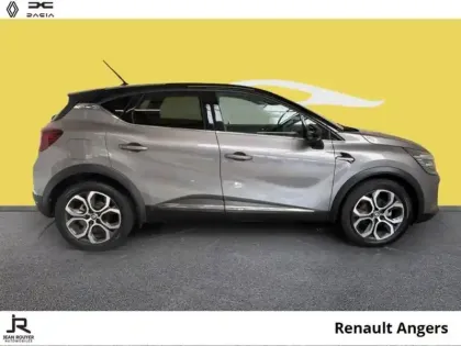Photo 13 Renault Captur  1.6 E-Tech hybride 145ch Intens -21