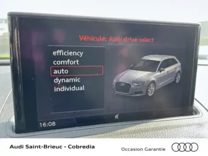 Photo 13 Audi A3  Sportback 35 TFSI 150ch CoD Midnight Series S tronic 7