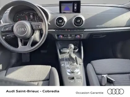 Photo 6 Audi A3  Sportback 35 TFSI 150ch CoD Midnight Series S tronic 7