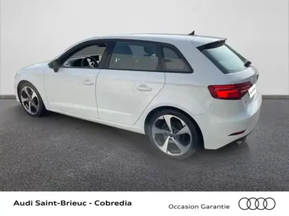Photo 5 Audi A3  Sportback 35 TFSI 150ch CoD Midnight Series S tronic 7
