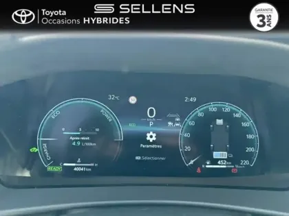 Photo 13 Toyota C-HR  1.8 Hybride 140ch Design NG23