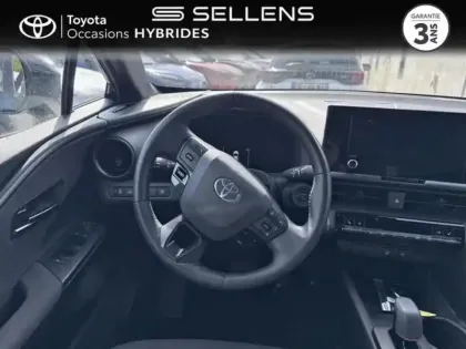 Photo 8 Toyota C-HR  1.8 Hybride 140ch Design NG23