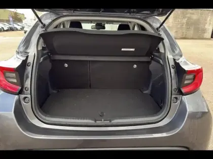 Photo 8 Toyota Yaris Gén. IV Ph1 Design 5