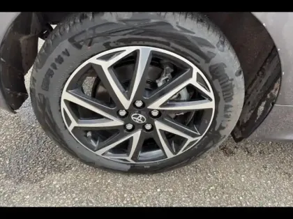 Photo 14 Toyota Yaris Gén. IV Ph1 Design 5