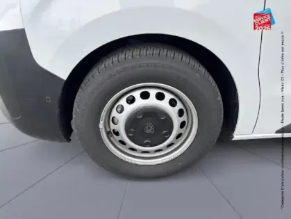 Photo 24 Peugeot Expert Gén. III Ph2 Base 4