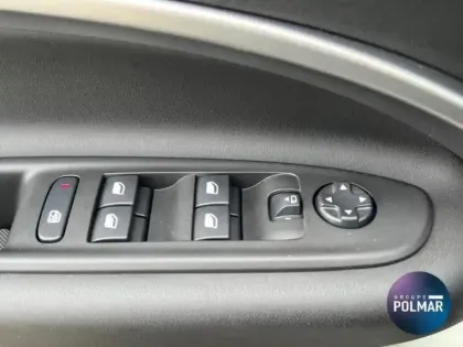 Photo 14 Jeep Avenger  Electrique 156ch 115kW Altitude